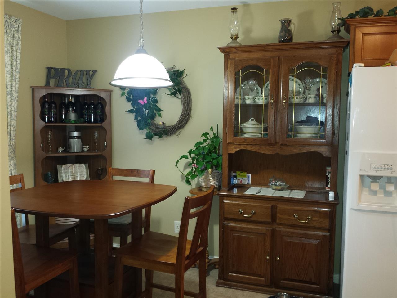 6955 Bittersweet Cir, Newburgh, IN 47630 photo 11