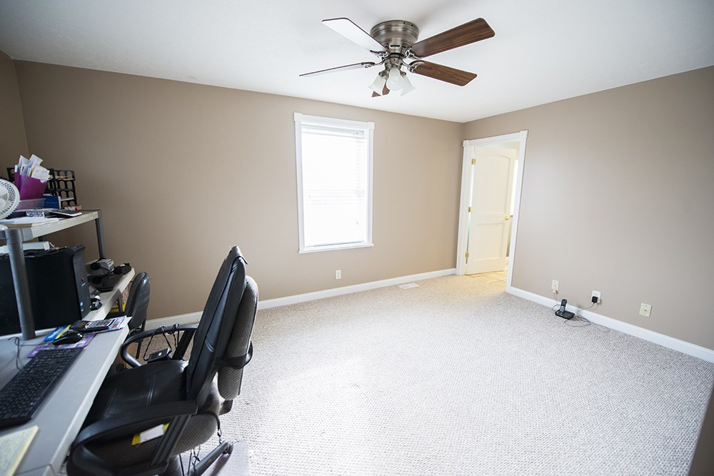 5469 Mobley Dr, Spencer, IN 47460 photo 15