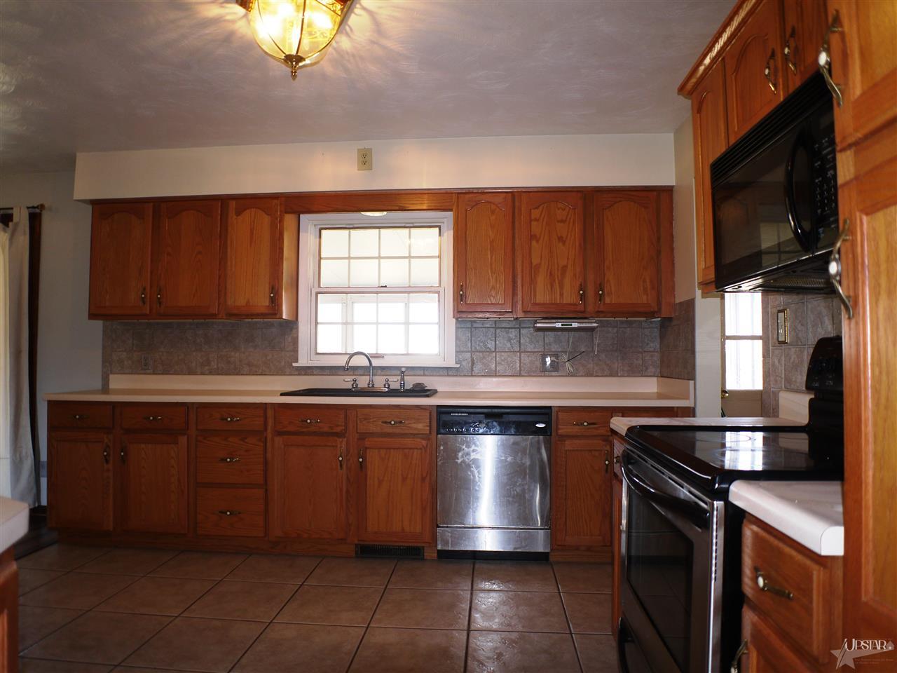 916 W Hamilton Rd, Fort Wayne, IN 46819 photo 5