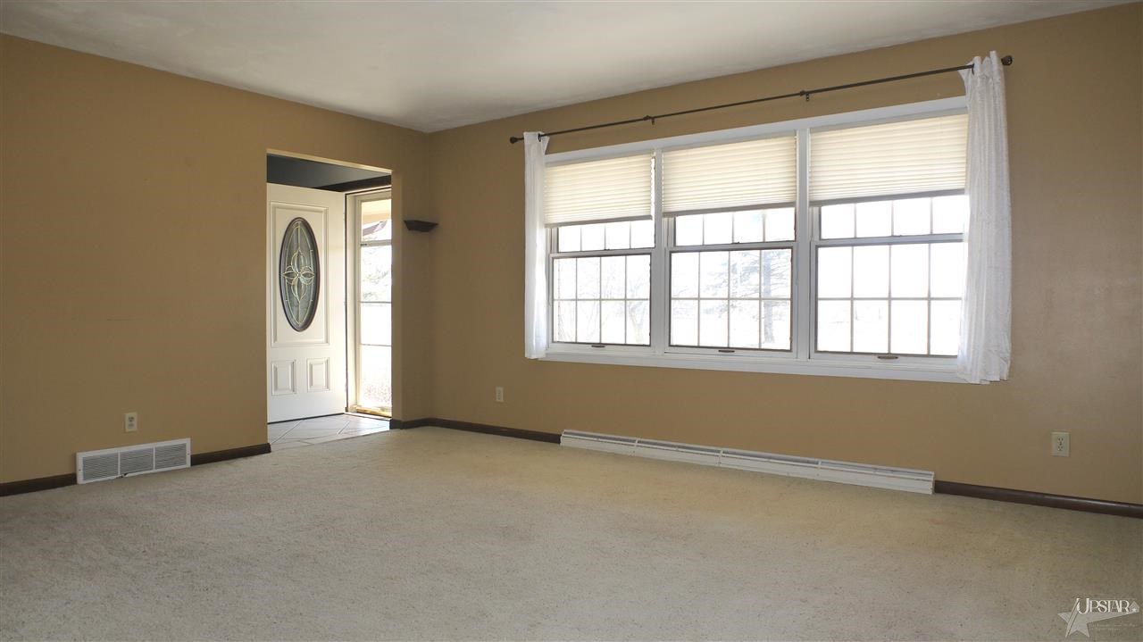 916 W Hamilton Rd, Fort Wayne, IN 46819 photo 8