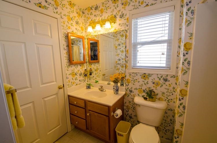 2027 Autumn Ridge Ln, Elkhart, IN 46514 photo 14