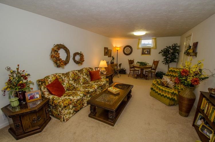 2027 Autumn Ridge Ln, Elkhart, IN 46514 photo 24