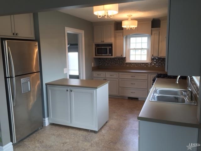 533 E Wiley St, Bluffton, IN 46714 photo 7