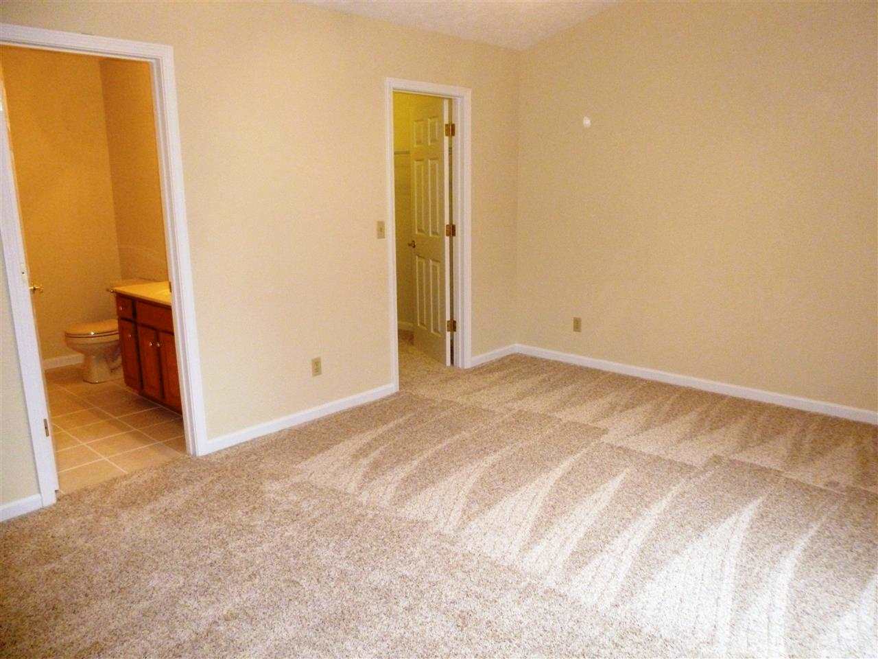 8400 Southport Dr, Evansville, IN 47711 photo 13