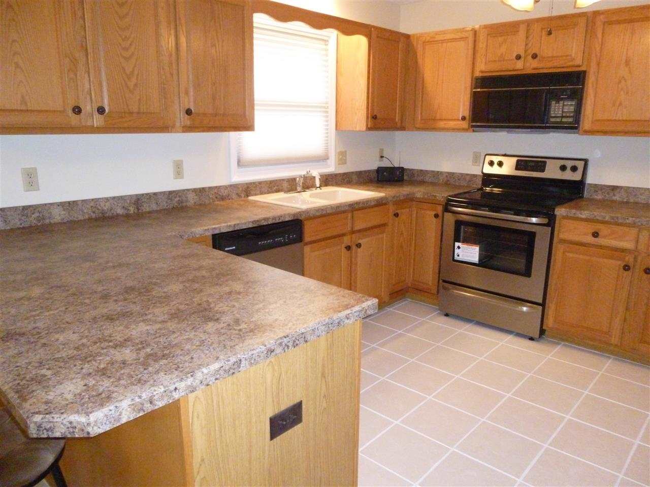 8400 Southport Dr, Evansville, IN 47711 photo 10