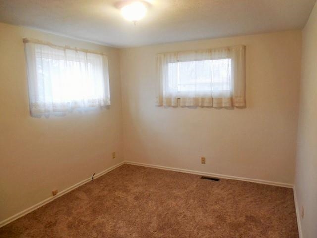 1611 W Lakeview Dr, Marion, IN 46953 photo 9