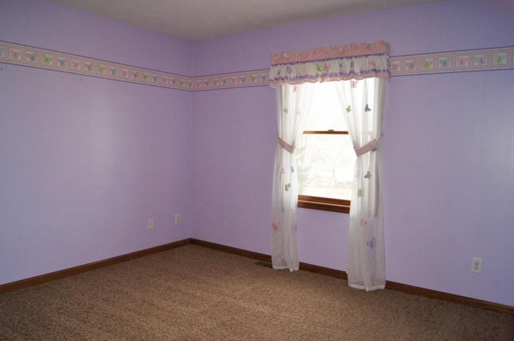 1877 S Woodfield Trl, Warsaw, IN 46580 photo 14