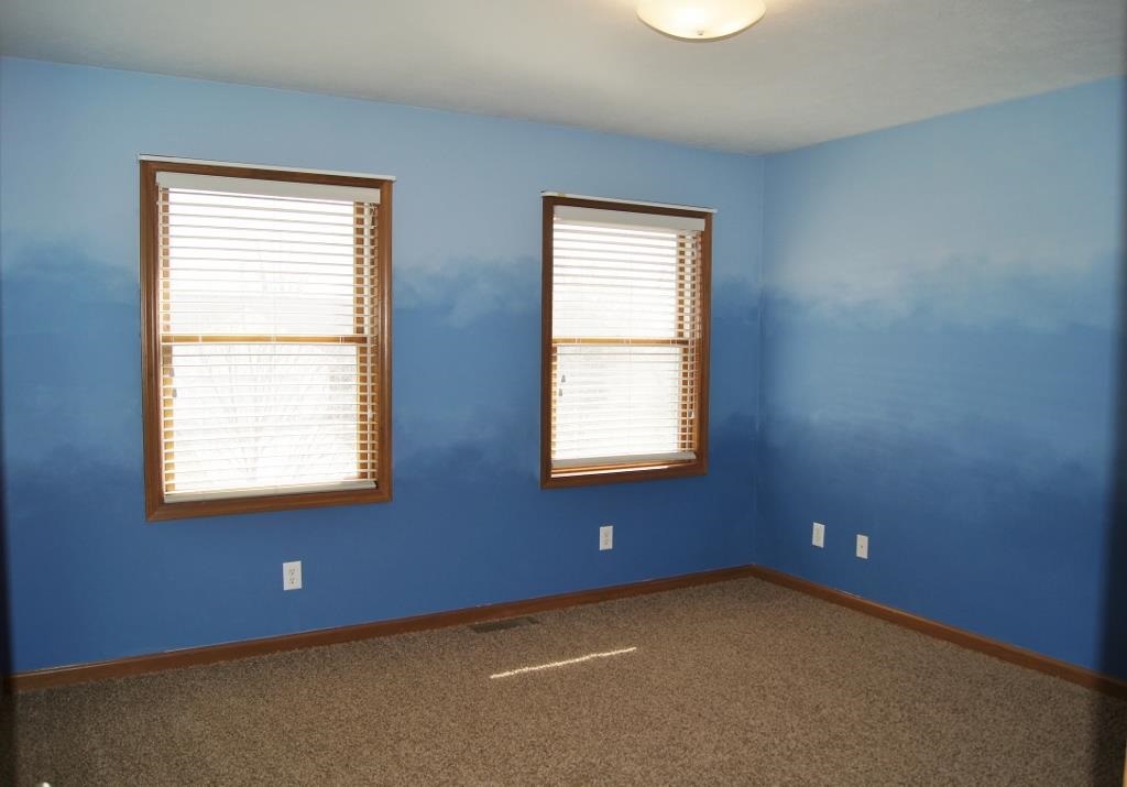 1877 S Woodfield Trl, Warsaw, IN 46580 photo 12