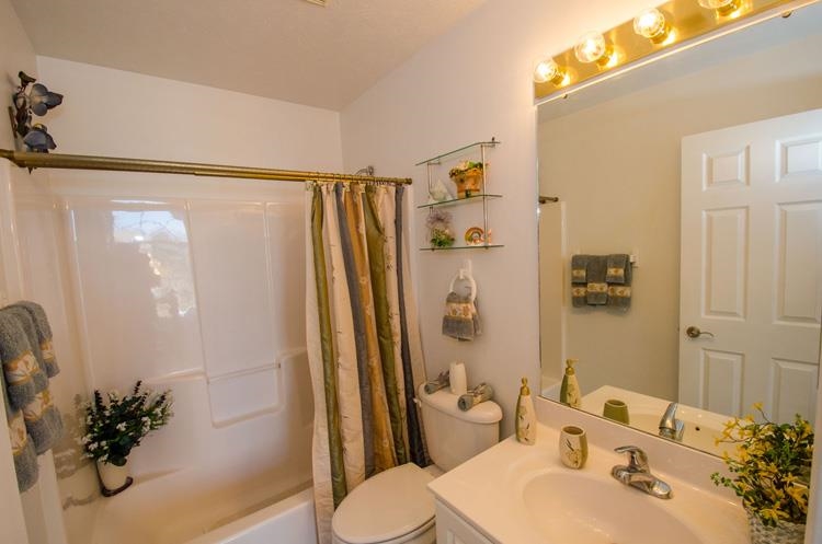 50768 Covered Bridge Dr, Granger, IN 46530 photo 22