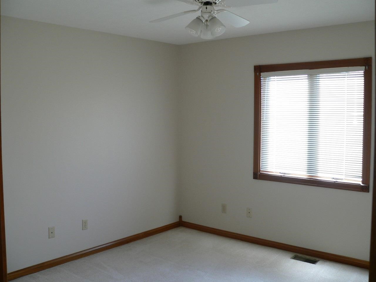 2121 Emily Ct, Kokomo, IN 46902 photo 9