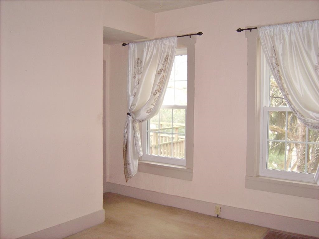 511 E Main St, Newburgh, IN 47630 photo 14