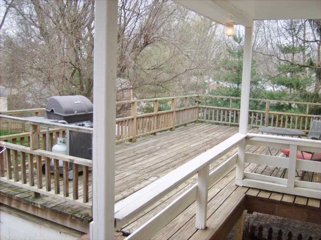 511 E Main St, Newburgh, IN 47630 photo 5