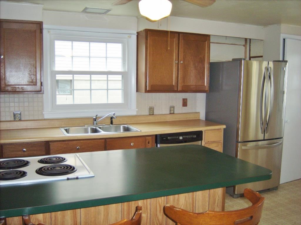 511 E Main St, Newburgh, IN 47630 photo 11