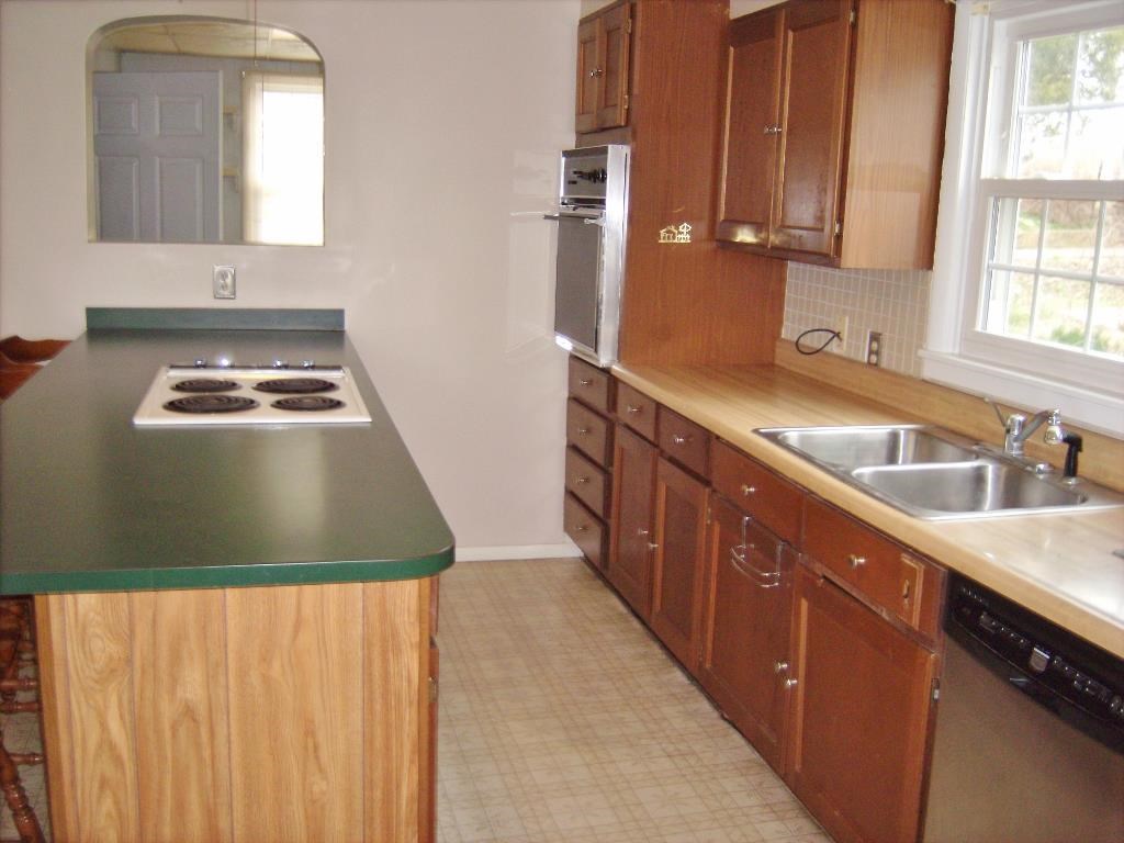 511 E Main St, Newburgh, IN 47630 photo 10