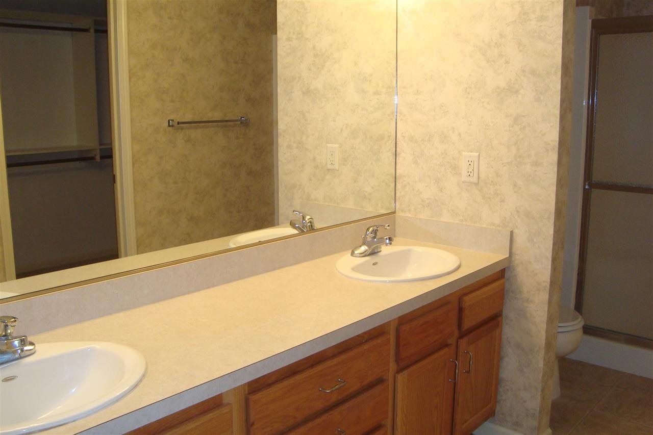 58576 Baugo Cove Dr, Elkhart, IN 46517 photo 14