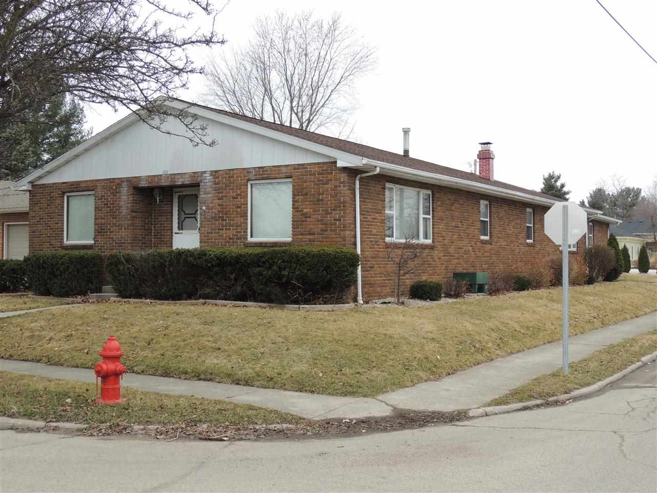 402 W Harrison St, Monticello, IN 47960 photo 9