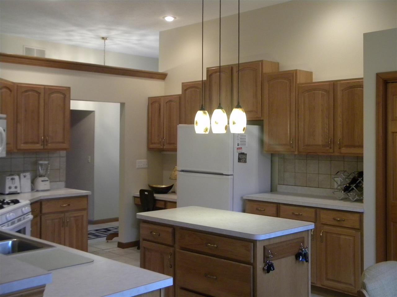 21798 E Sandy Hill Ln, South Bend, IN 46628 photo 3