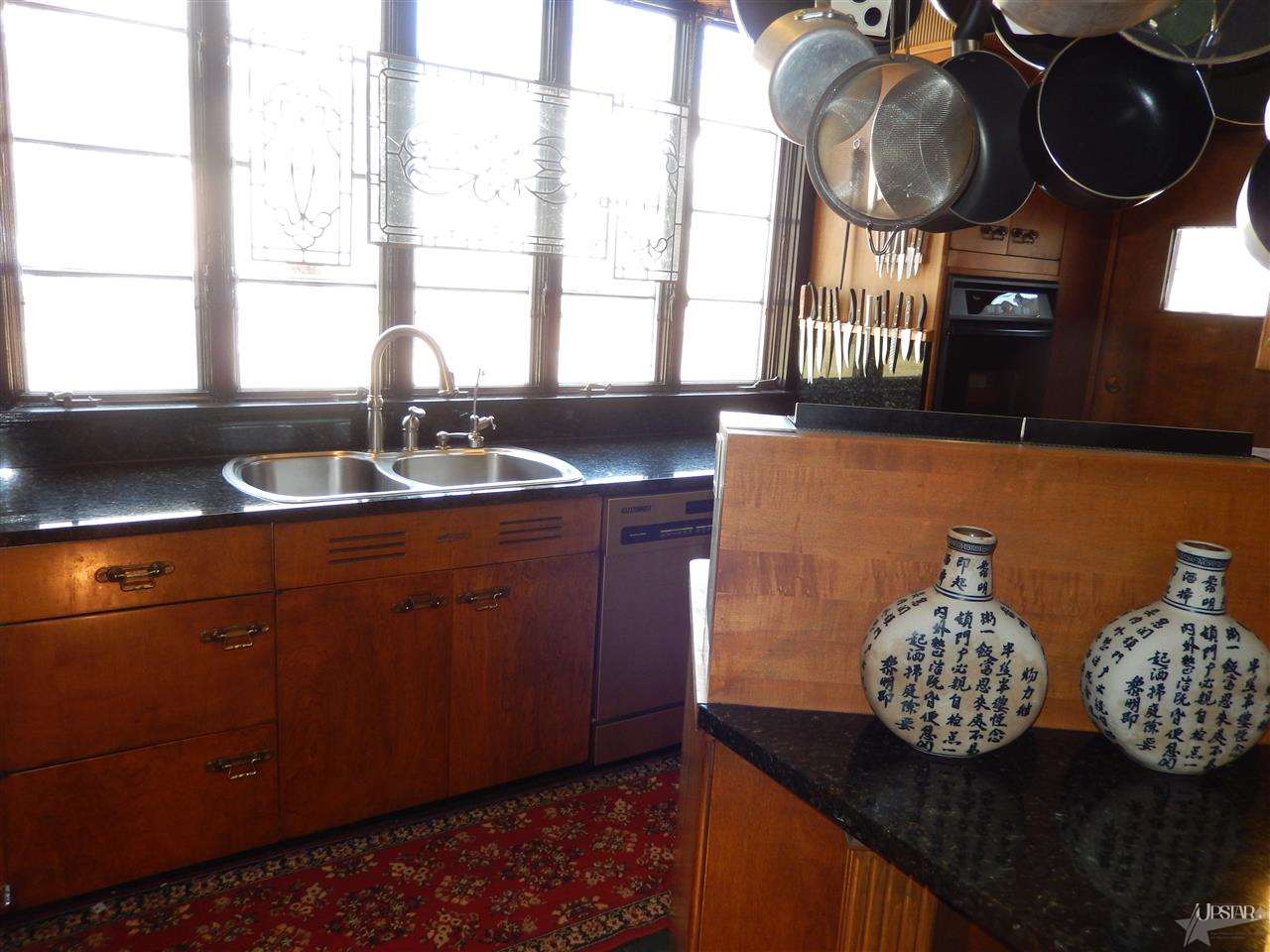 1304 W Sherwood Ter, Fort Wayne, IN 46807 photo 19
