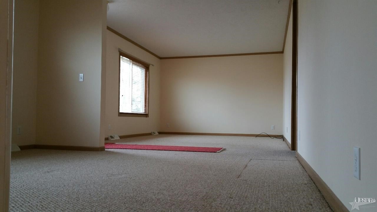 2472 E Baseline Rd, Churubusco, IN 46723 photo 23