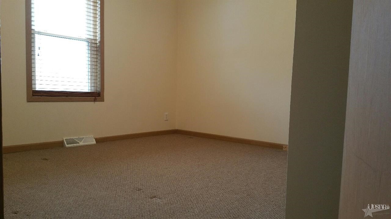 2472 E Baseline Rd, Churubusco, IN 46723 photo 24
