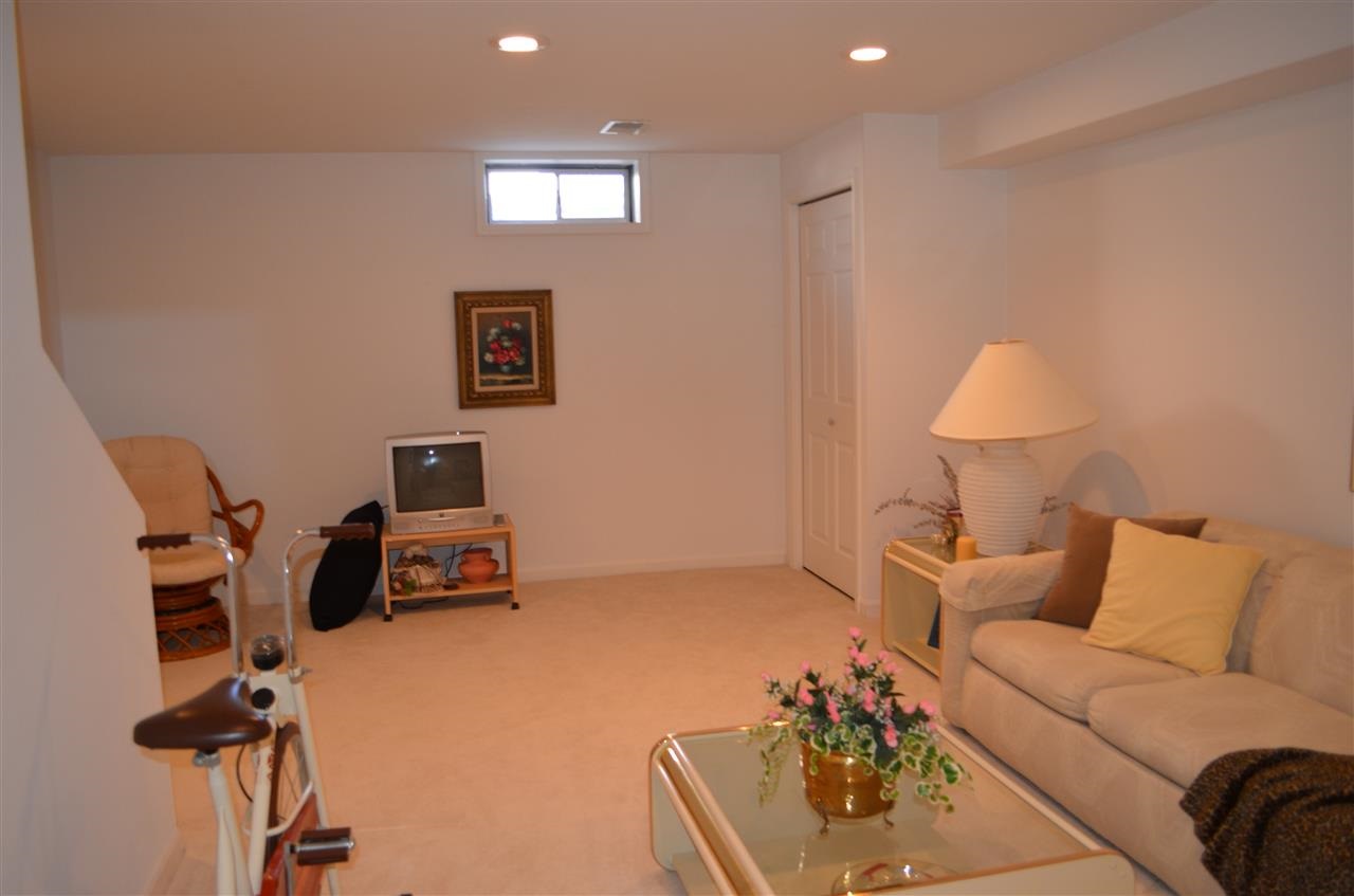 55726 Black Pheasant Dr, Osceola, IN 46561 photo 21