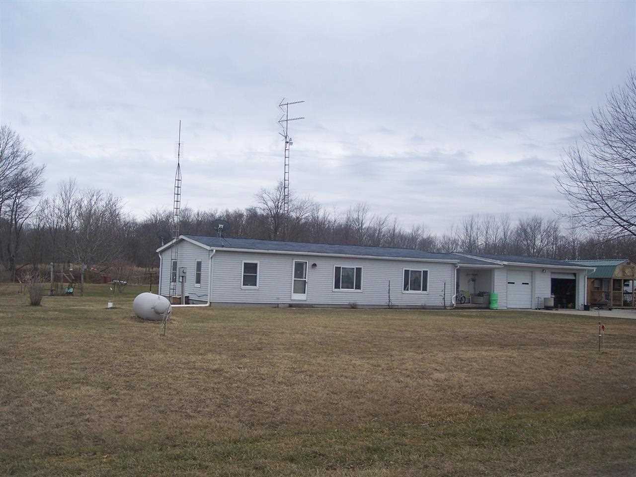 3613 E 900 N, North Manchester, IN 46962 photo 1