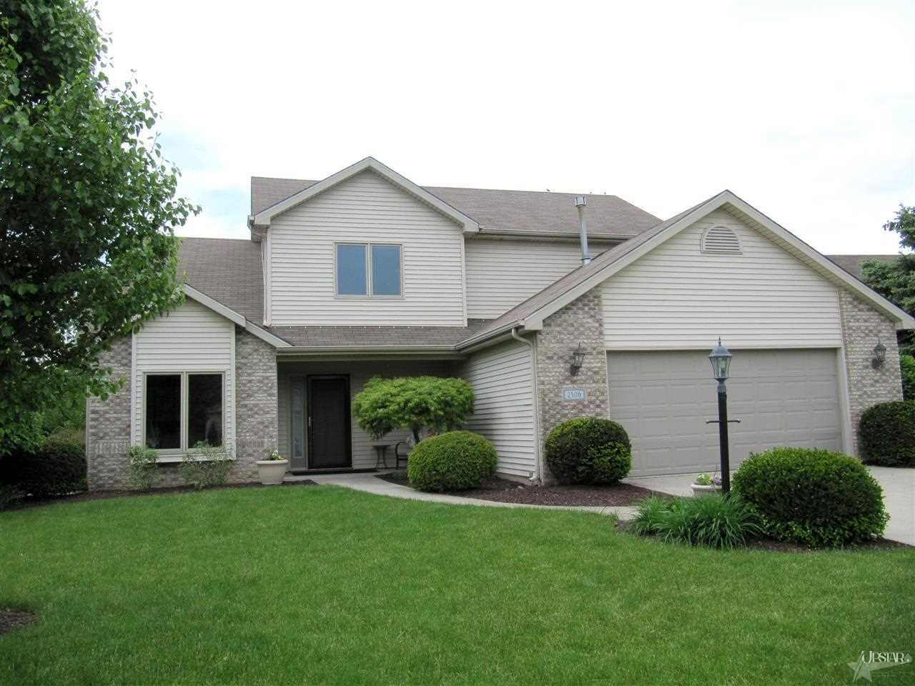 2506 Bluewater Trl, Fort Wayne, IN 46804 photo 1