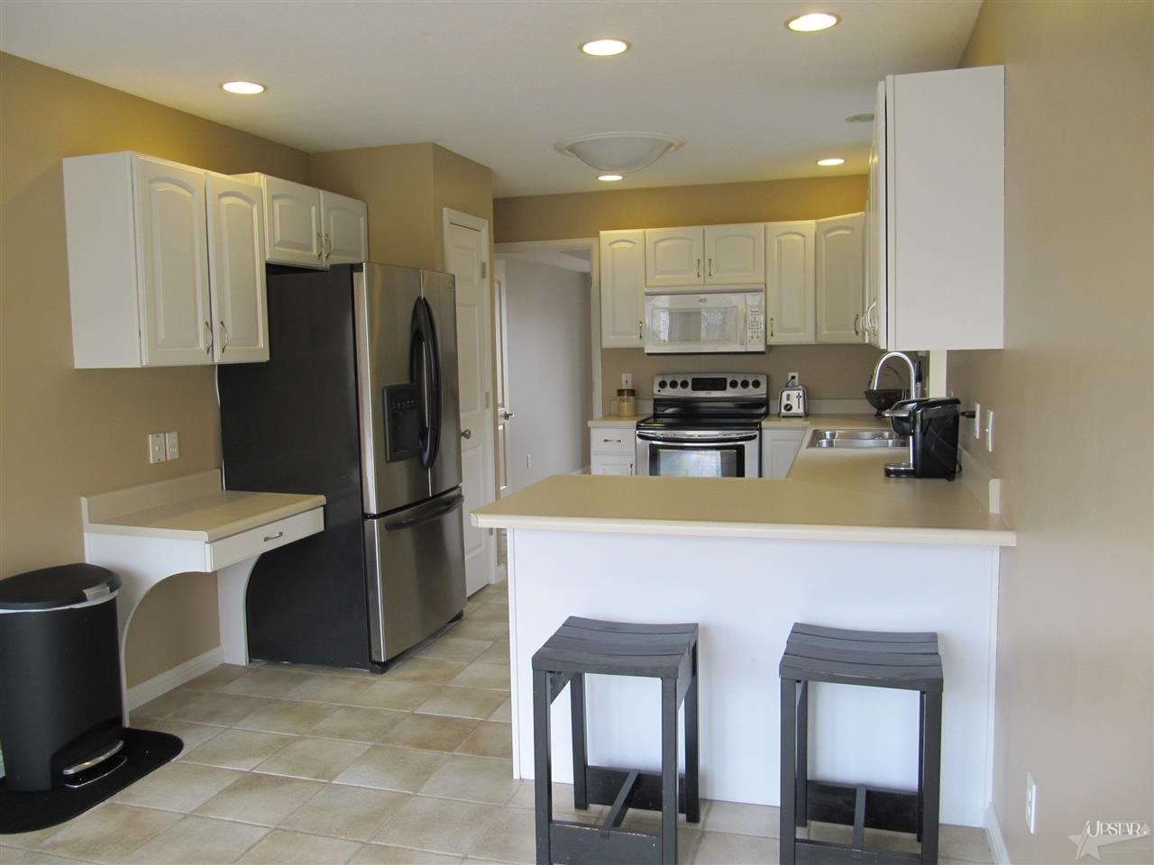 2506 Bluewater Trl, Fort Wayne, IN 46804 photo 11