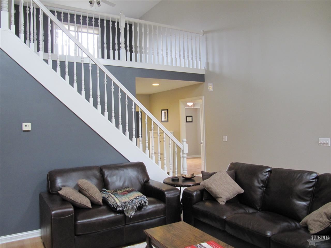 2506 Bluewater Trl, Fort Wayne, IN 46804 photo 5