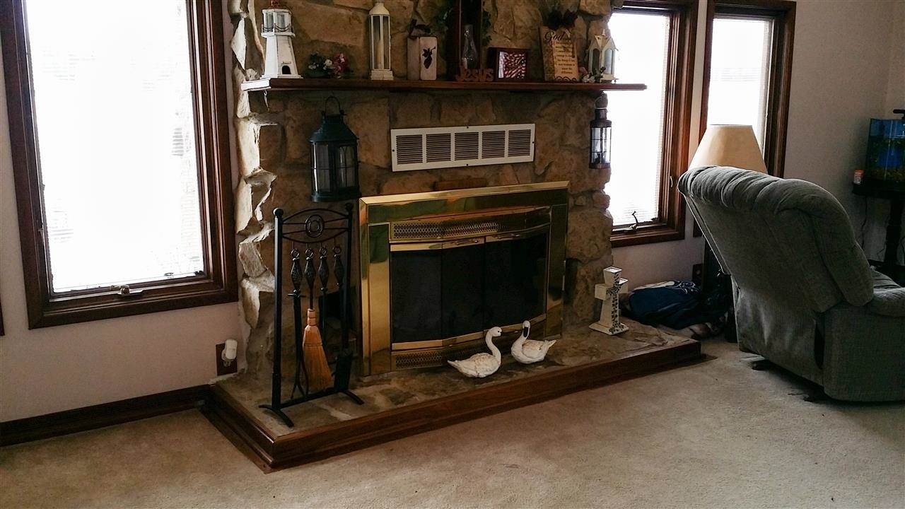 1217 E Gray Ln, Winchester, IN 47394 photo 5