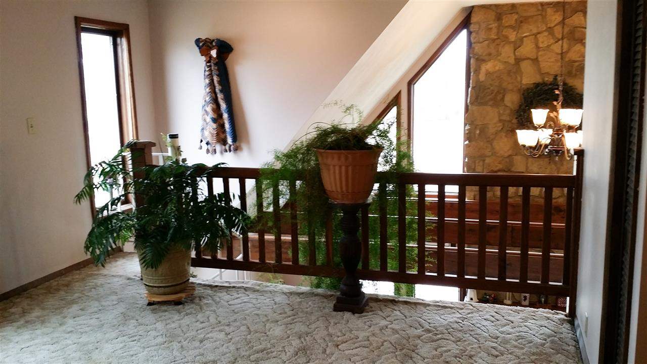 1217 E Gray Ln, Winchester, IN 47394 photo 16