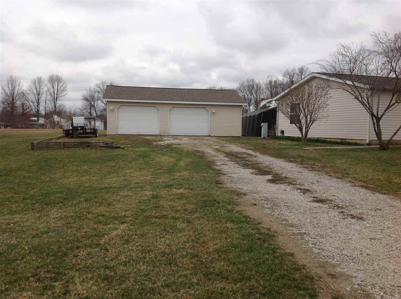 222 Burton Ln, Mitchell, IN 47446 photo 3