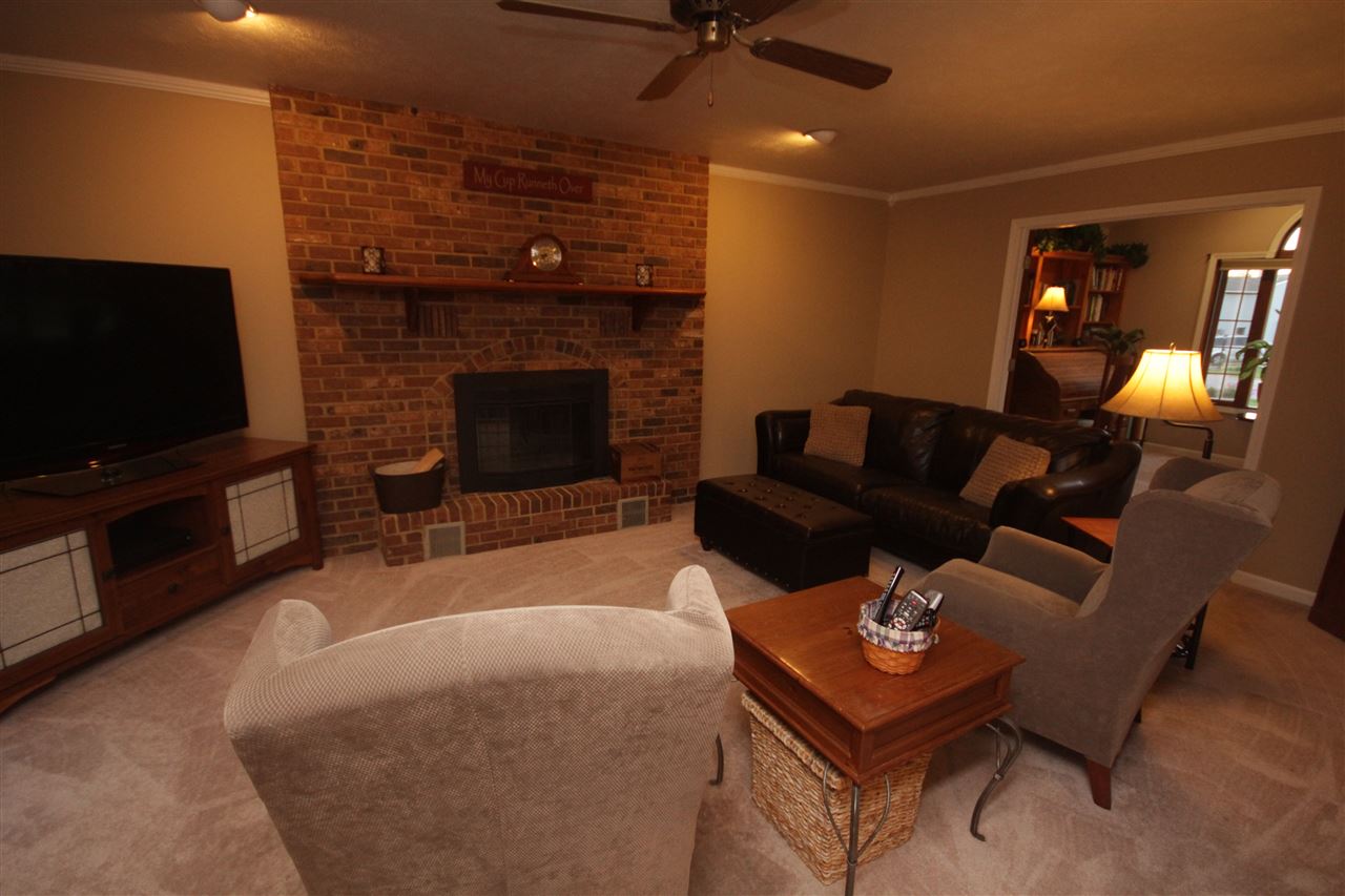 22122 Pine Hollow Ln, South Bend, IN 46628 photo 11