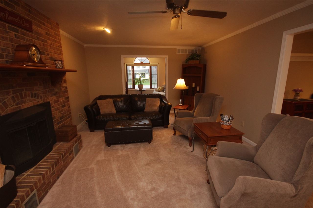 22122 Pine Hollow Ln, South Bend, IN 46628 photo 12