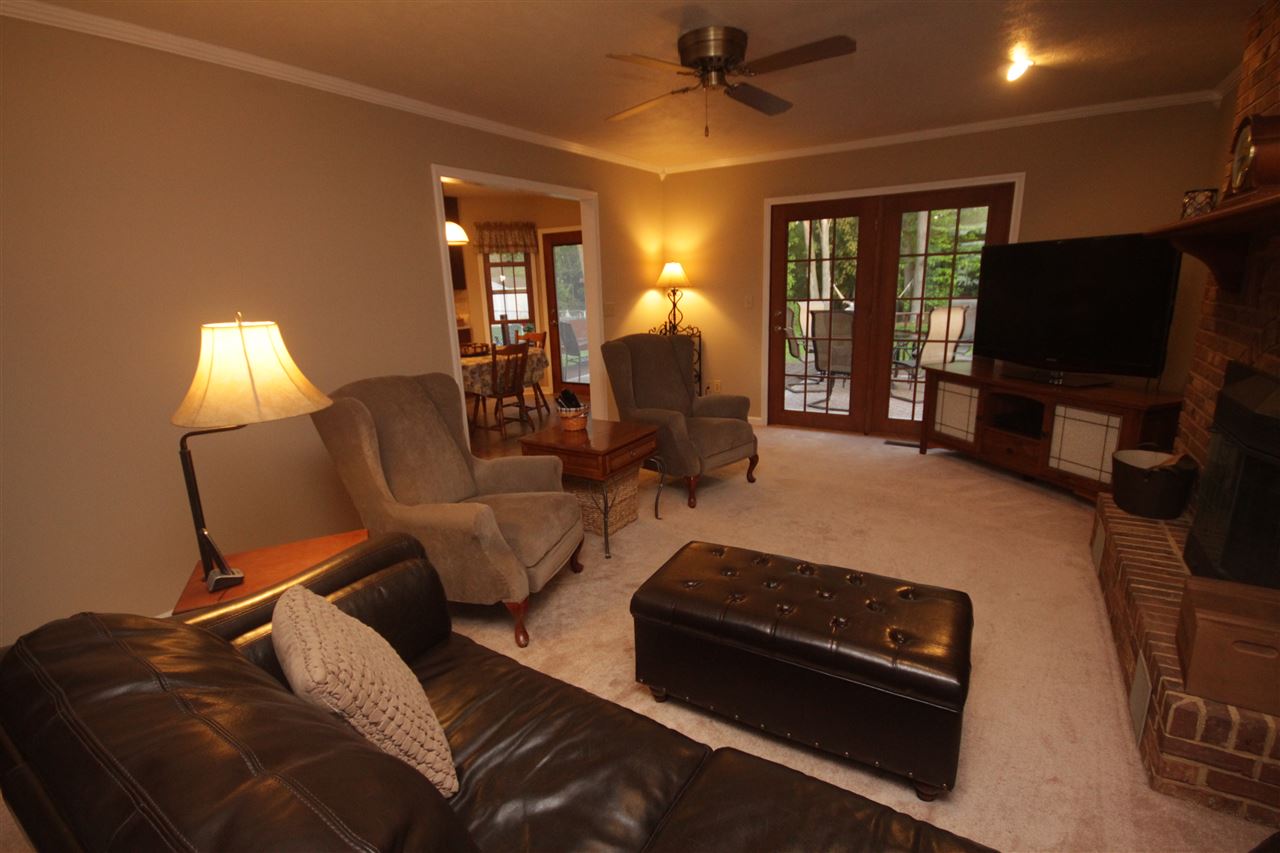 22122 Pine Hollow Ln, South Bend, IN 46628 photo 14