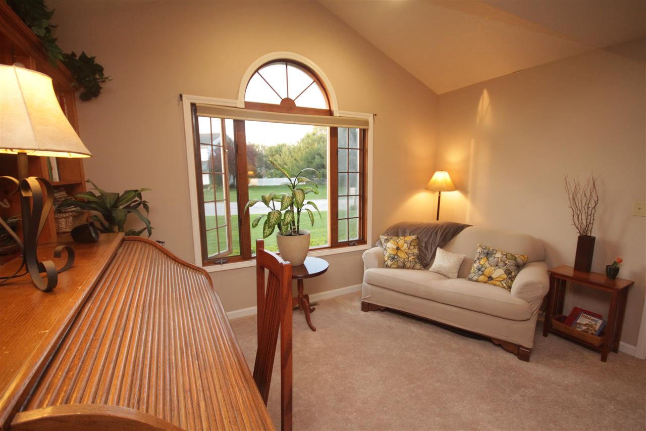 22122 Pine Hollow Ln, South Bend, IN 46628 photo 15