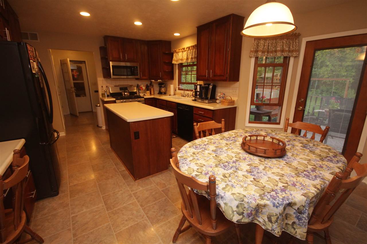 22122 Pine Hollow Ln, South Bend, IN 46628 photo 7
