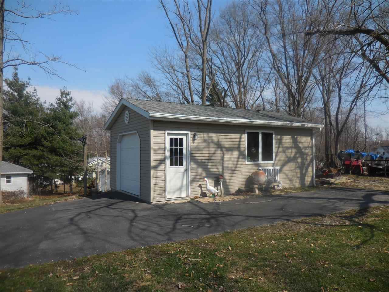 400 Walker St, Loogootee, IN 47553 photo 22