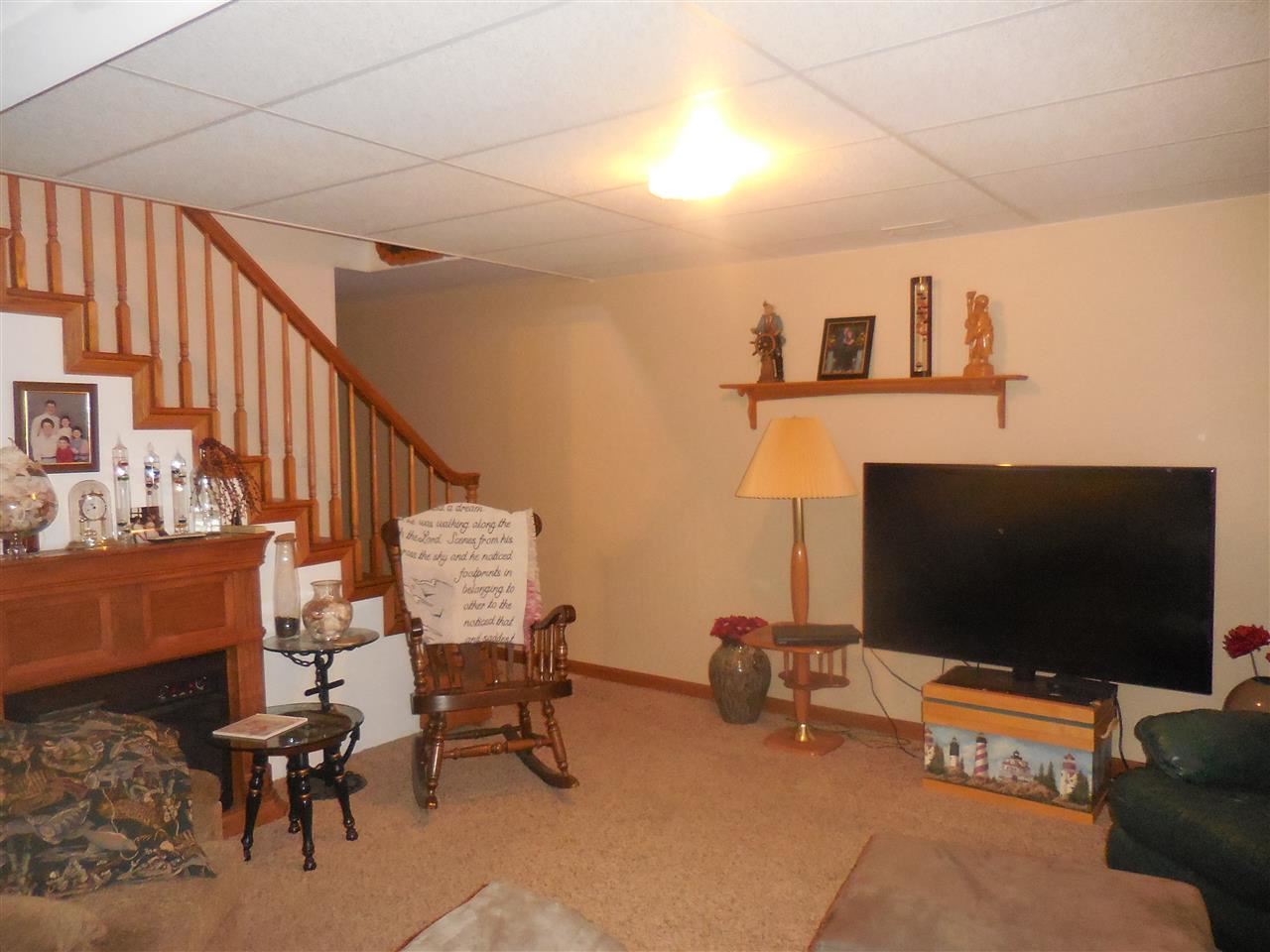 400 Walker St, Loogootee, IN 47553 photo 15