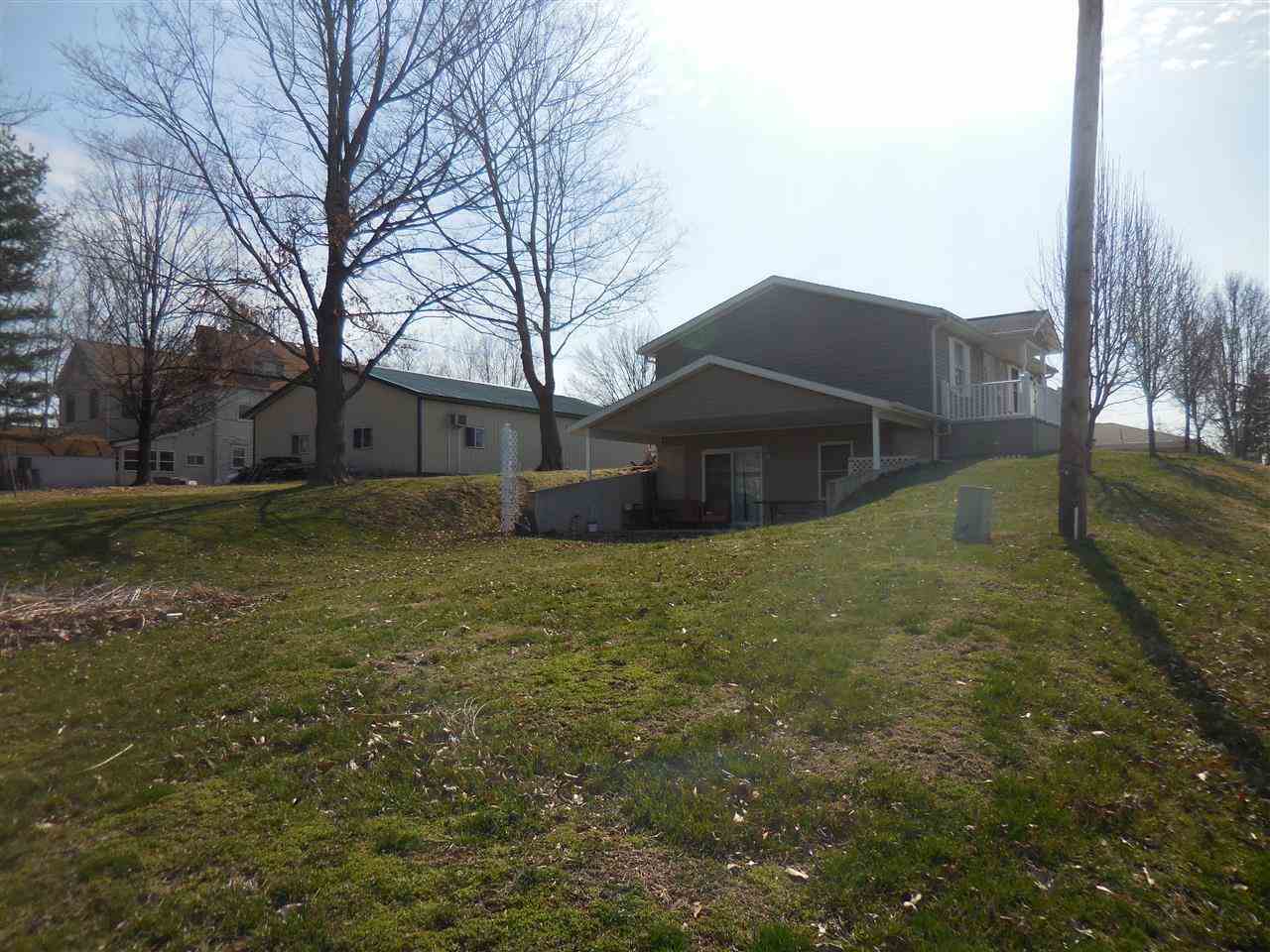 400 Walker St, Loogootee, IN 47553 photo 24