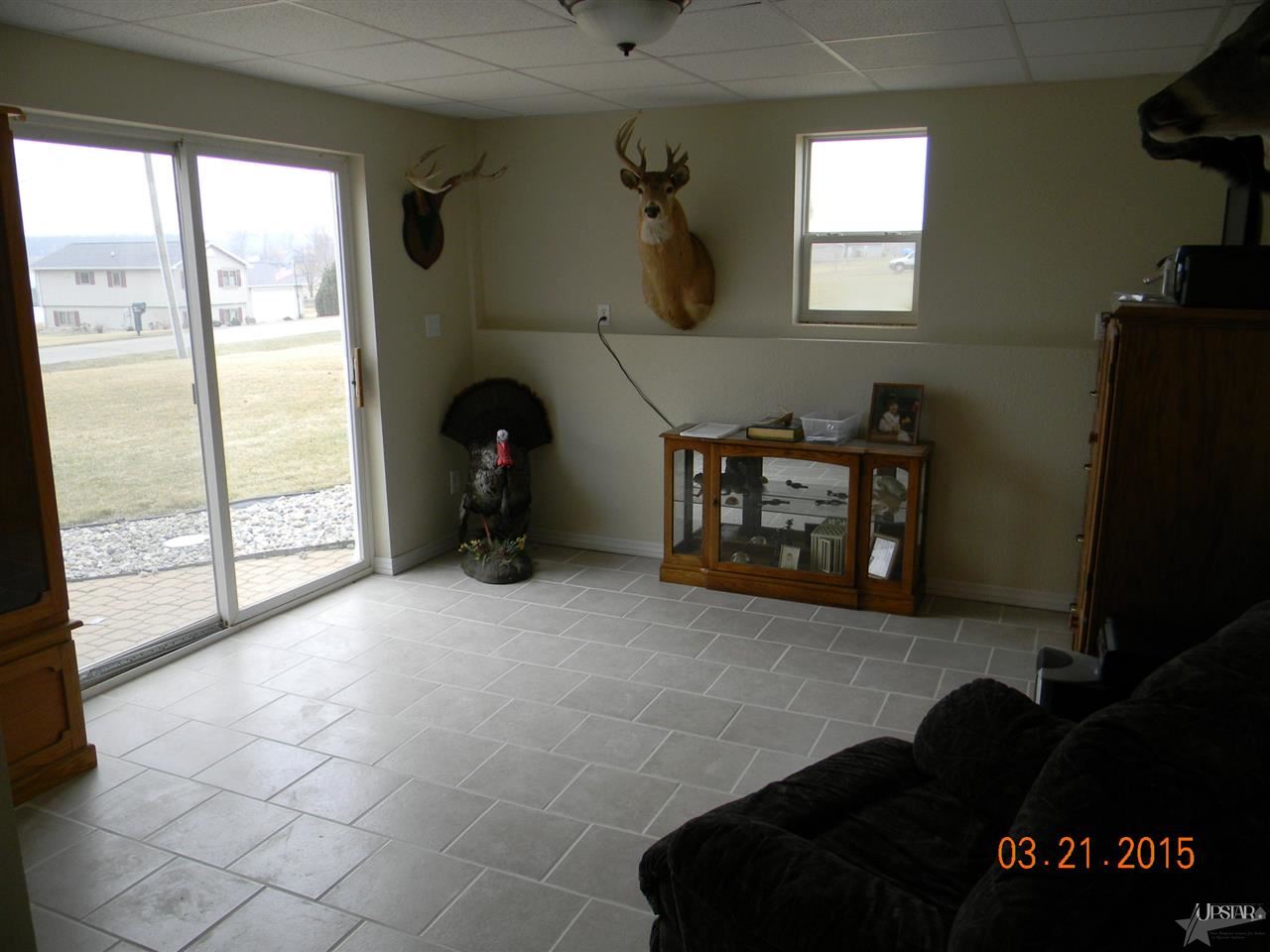 126 W Herron Dr, Albion, IN 46701 photo 14