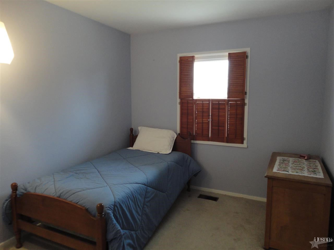 5434 Brighton Dr, Fort Wayne, IN 46825 photo 9