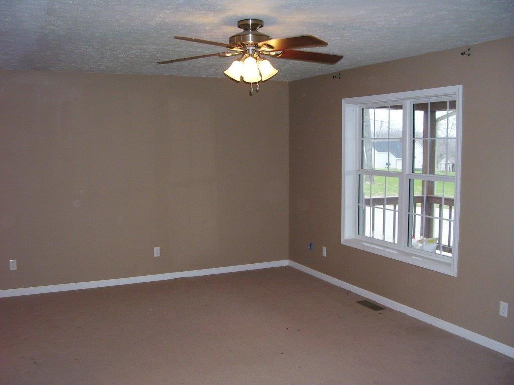 1385 Lawrenceport Main, Mitchell, IN 47446 photo 3