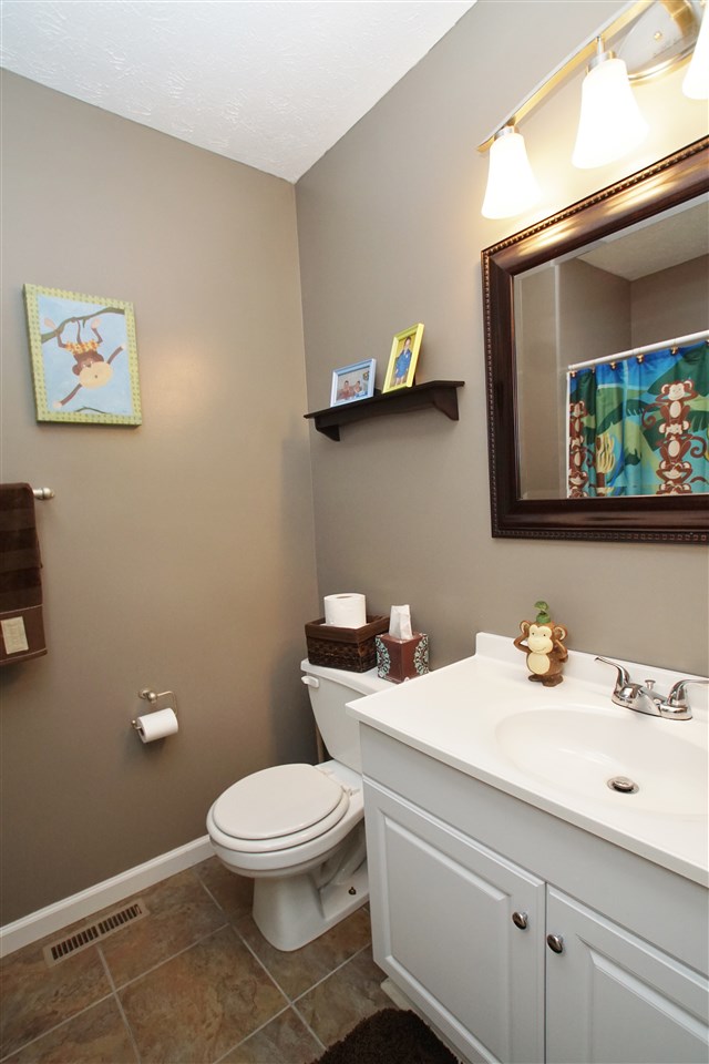 2621 Wynterpointe Ct, Kokomo, IN 46901 photo 13