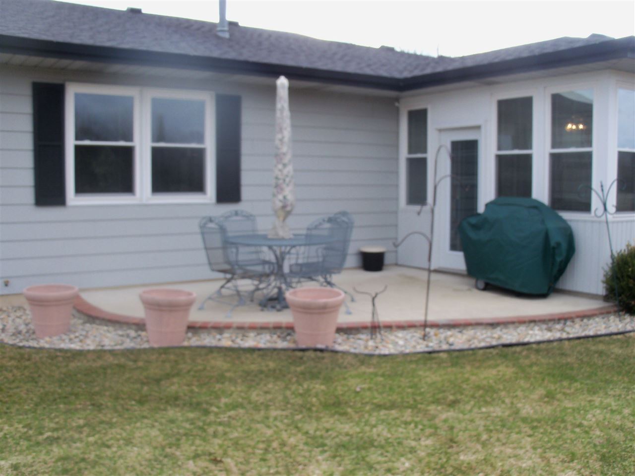 145 Beechwood Dr, Bremen, IN 46506 photo 2