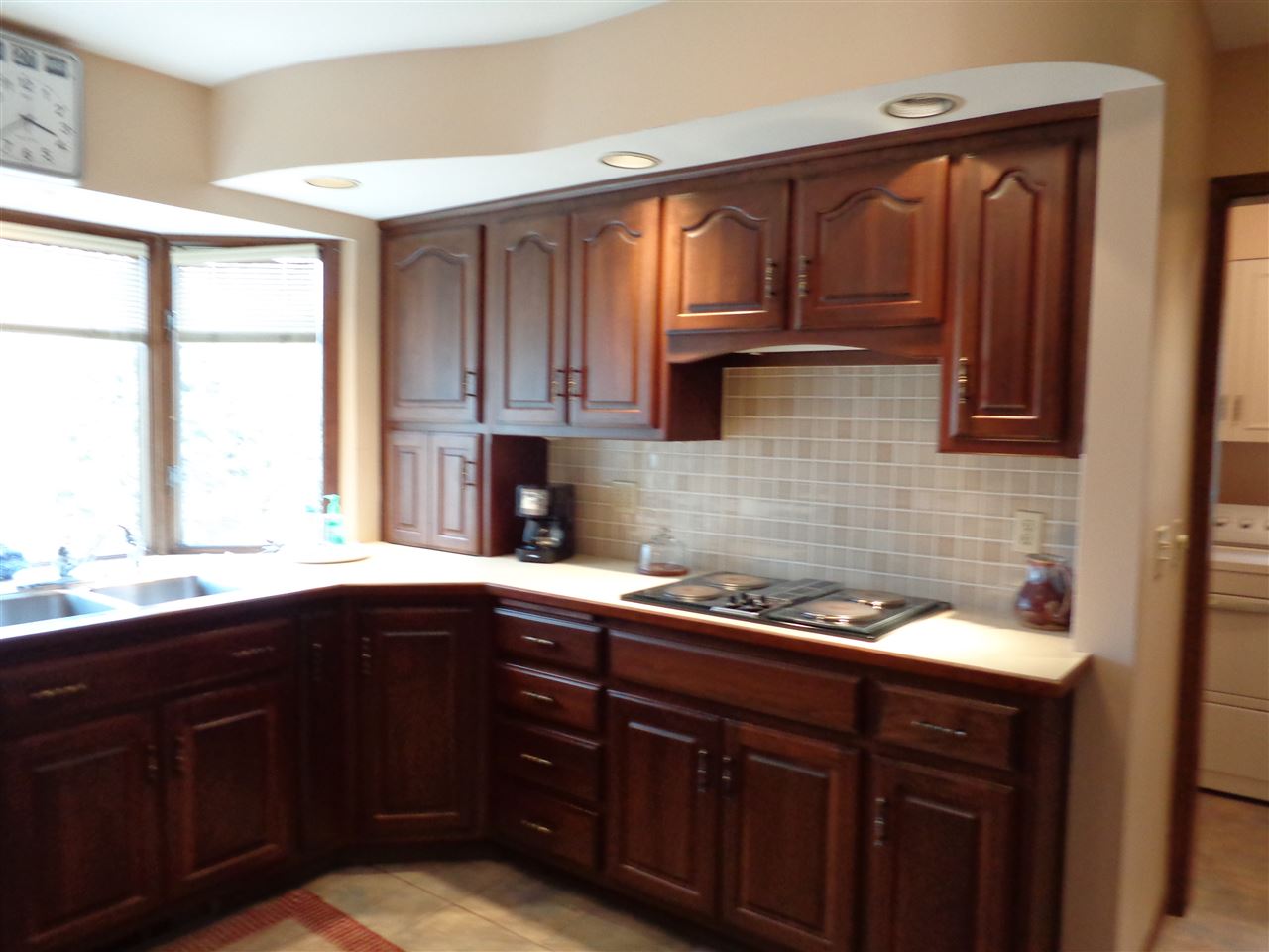 708 Snowfall Rd, Fort Wayne, IN 46819 photo 3