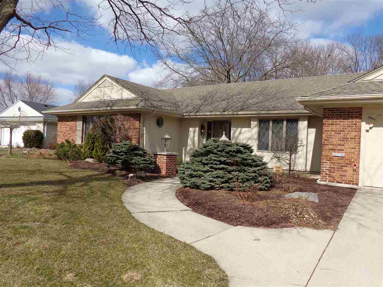 708 Snowfall Rd, Fort Wayne, IN 46819 photo 1