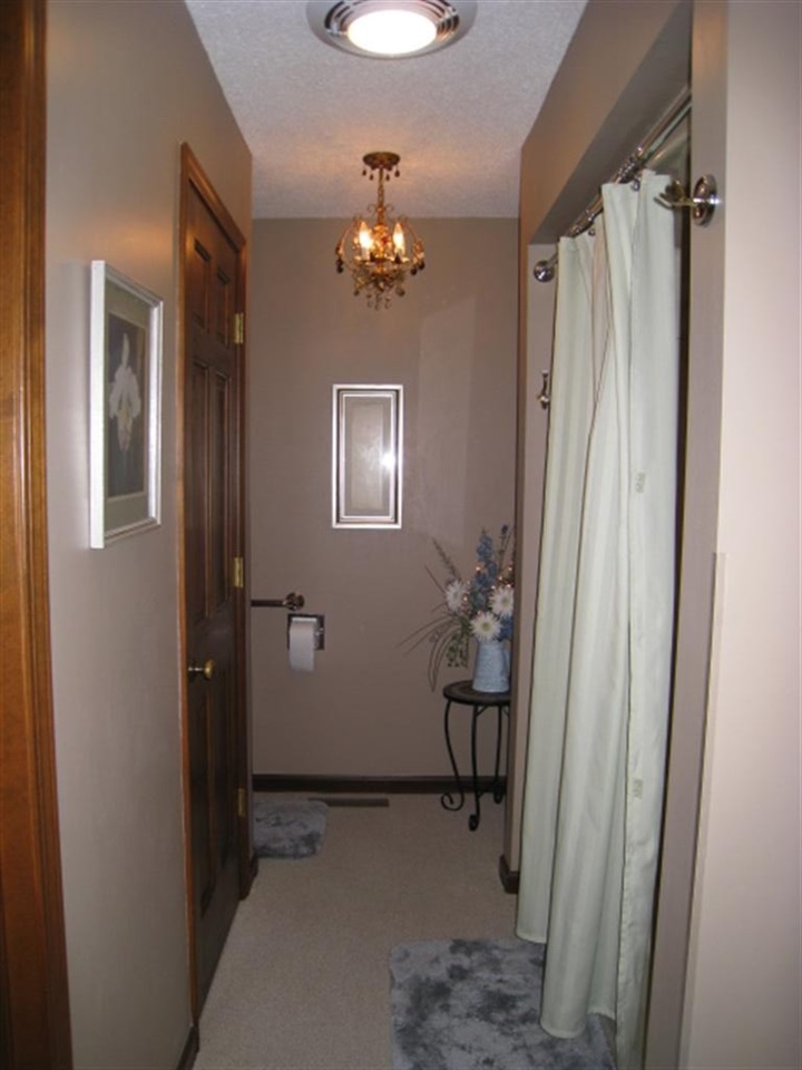 8026 Moss Grove Pl, Fort Wayne, IN 46825 photo 21
