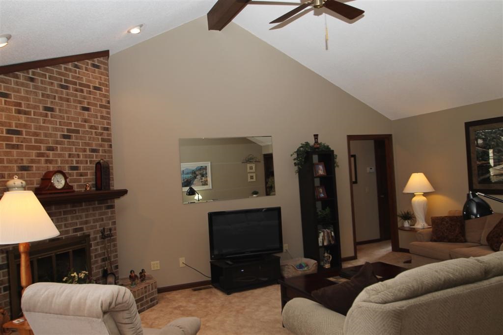 8026 Moss Grove Pl, Fort Wayne, IN 46825 photo 15