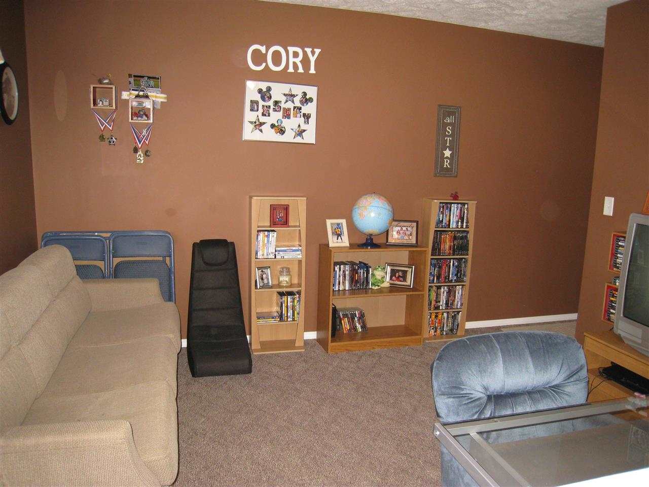 20099 Jewell Ave, South Bend, IN 46614 photo 17